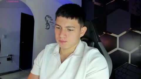 james_cr online show from June 10, 2026, 11:42 am