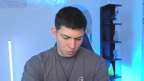 james_cr online show from June 15, 2026, 12:29 pm