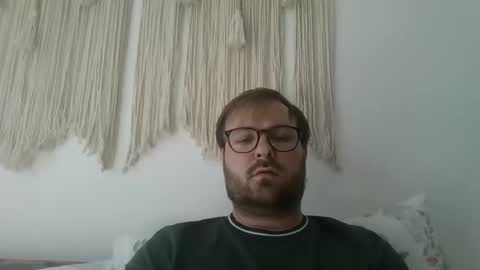 James Heron online show from April 22, 2026, 2:07 pm