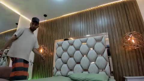 Snapshot of james_walsh chatting on February 18, 2026, 7:10 pm James Walsh online show from February 18, 2026, 7:10 pm