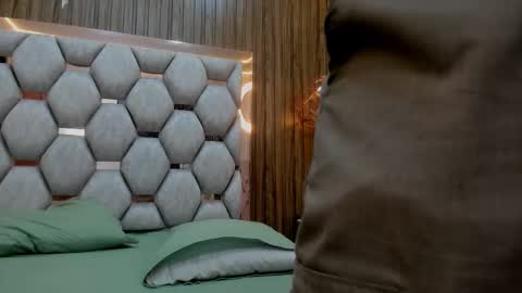 Snapshot of james_walsh chatting on February 22, 2026, 7:34 pm James Walsh online show from February 22, 2026, 7:34 pm