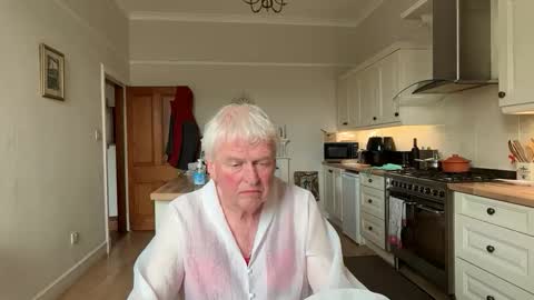 jamesandroid online show from June 11, 2026, 2:48 pm