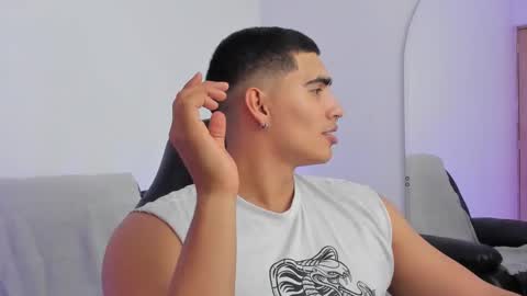 Snapshot of jamesgraay chatting on February 11, 2025, 6:40 am James Gray online show from February 11, 2025, 6:40 am