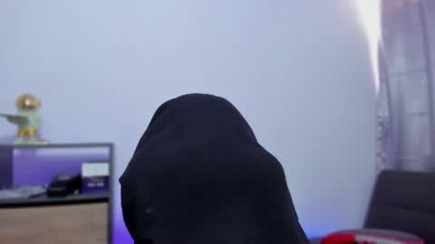 Snapshot of jamesgraay chatting on September 17, 2025, 5:36 pm James Gray online show from September 17, 2025, 5:36 pm