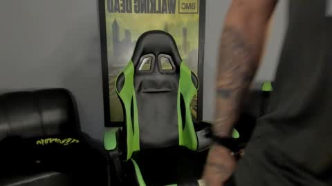 Jamesinked  online show from December 21, 2024, 3:20 pm