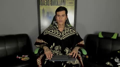 Jamesinked  online show from March 10, 2025, 1:56 am