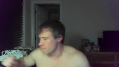 Snapshot of jamesjewels chatting on January 20, 2025, 1:39 am jamesjewels online show from January 20, 2025, 1:39 am