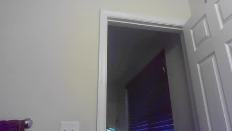 Snapshot of jamesjewels chatting on February 6, 2025, 1:54 pm jamesjewels online show from February 6, 2025, 1:54 pm