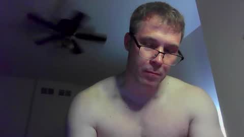 Snapshot of jamesjewels chatting on April 4, 2026, 2:10 am jamesjewels online show from April 4, 2026, 2:10 am
