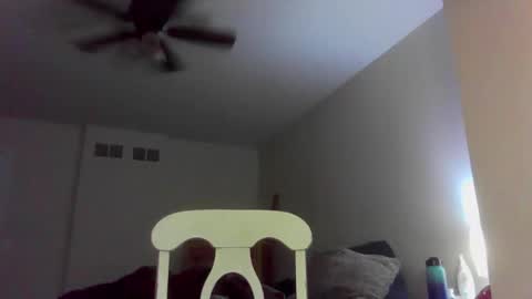 Snapshot of jamesjewels chatting on April 6, 2026, 1:58 am jamesjewels online show from April 6, 2026, 1:58 am
