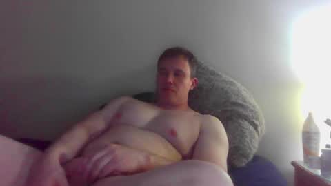 Snapshot of jamesjewels chatting on April 7, 2026, 1:39 am jamesjewels online show from April 7, 2026, 1:39 am