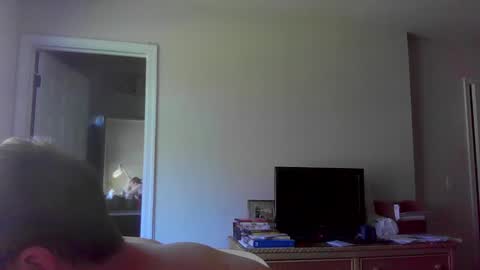 Snapshot of jamesjewels chatting on April 11, 2026, 8:24 pm jamesjewels online show from April 11, 2026, 8:24 pm