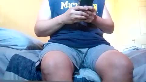 jameskamin30 online show from June 15, 2026, 12:07 pm