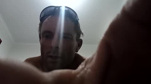 jamesloveridge901 online show from July 6, 2026, 2:08 am