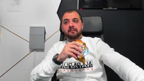 JamesMyers online show from December 2, 2025, 5:24 am