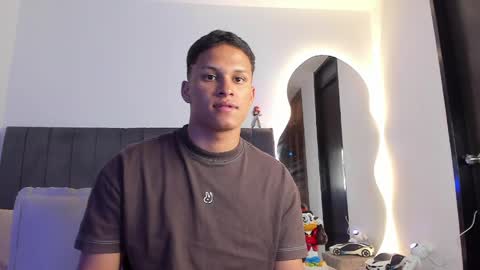 Snapshot of jamesowenn chatting on May 7, 2026, 6:19 am James Owenn online show from May 7, 2026, 6:19 am