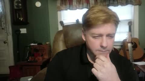 Snapshot of jamesxxxcam chatting on April 12, 2026, 9:42 pm James online show from April 12, 2026, 9:42 pm