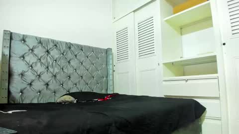 jamiee f online show from March 8, 2026, 4:11 pm