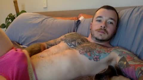 Snapshot of jaminpunch chatting on December 13, 2024, 7:47 am Jamincharles online show from December 13, 2024, 7:47 am