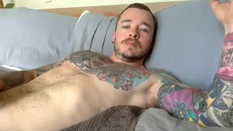 Snapshot of jaminpunch chatting on December 16, 2024, 4:02 am Jamincharles online show from December 16, 2024, 4:02 am