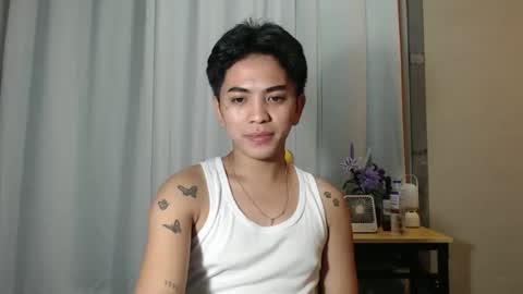 Snapshot of jamray_2 chatting on November 18, 2025, 6:56 pm jam online show from November 18, 2025, 6:56 pm