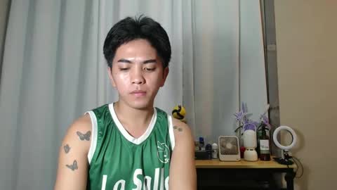 Snapshot of jamray_2 chatting on November 25, 2025, 4:51 pm jam online show from November 25, 2025, 4:51 pm