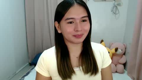 Snapshot of jane_bratxxx chatting on April 2, 2026, 10:51 pm YOUR LOVELY JANE online show from April 2, 2026, 10:51 pm
