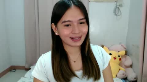 Snapshot of jane_bratxxx chatting on May 4, 2026, 10:06 pm YOUR LOVELY JANE online show from May 4, 2026, 10:06 pm