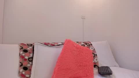 Snapshot of jane_monttgomery chatting on December 1, 2024, 7:36 pm Jane M online show from December 1, 2024, 7:36 pm