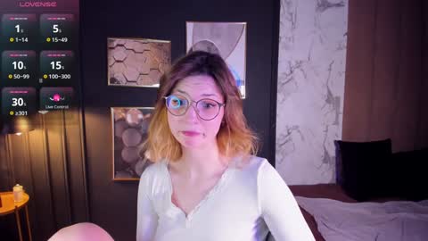 Snapshot of jane_pearl chatting on January 27, 2025, 9:34 am Jane online show from January 27, 2025, 9:34 am