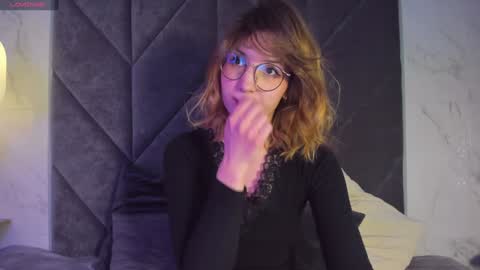 Snapshot of jane_pearl chatting on February 4, 2025, 10:21 am Jane online show from February 4, 2025, 10:21 am