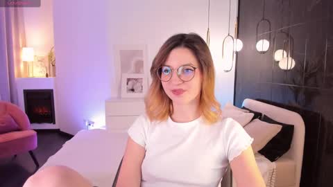 Snapshot of jane_pearl chatting on March 9, 2025, 12:31 pm Jane online show from March 9, 2025, 12:31 pm