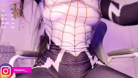 Jennifer online show from November 15, 2025, 8:27 pm