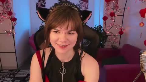 janefields online show from July 11, 2026, 5:43 am