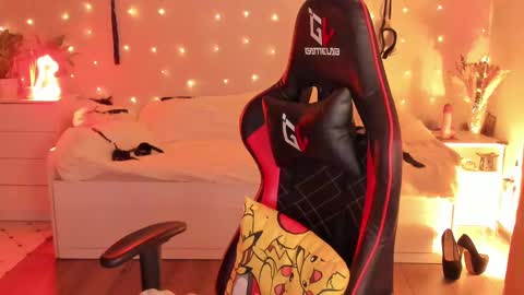 Jane online show from February 27, 2025, 3:25 am