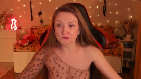 Jane online show from October 5, 2025, 7:01 pm