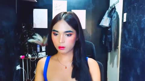 Janelarose online show from April 10, 2026, 8:52 am