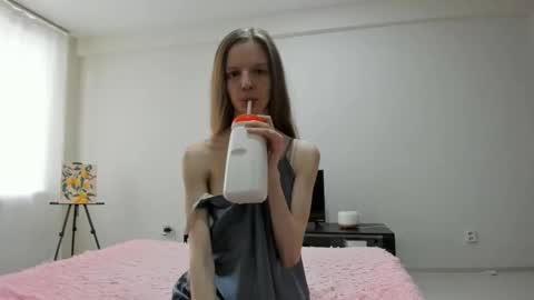 JaneLong online show from March 20, 2026, 4:17 am