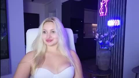 Jane online show from October 20, 2025, 8:42 pm