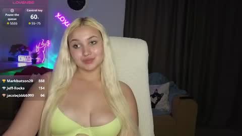 Snapshot of janemiss chatting on June 24, 2026, 9:14 pm Jane online show from June 24, 2026, 9:14 pm