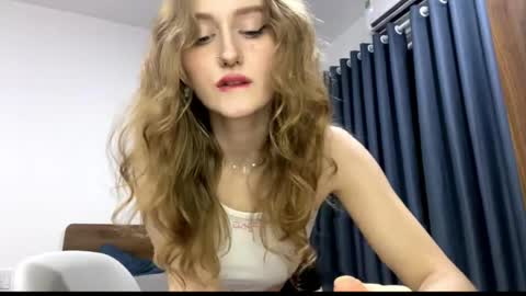 Janie online show from April 8, 2026, 6:41 pm