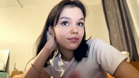 Aleksia online show from November 27, 2025, 2:19 pm