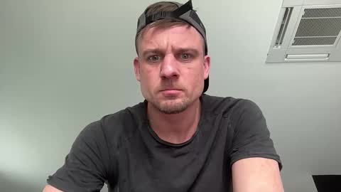 Snapshot of janettarobin chatting on February 6, 2026, 11:46 am RoJan online show from February 6, 2026, 11:46 am