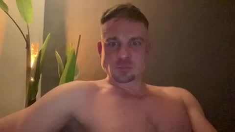 Snapshot of janettarobin chatting on February 19, 2026, 6:26 pm RoJan online show from February 19, 2026, 6:26 pm