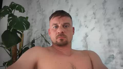 RoJan online show from April 29, 2026, 6:28 am