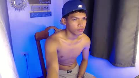 Snapshot of janlloyd04 chatting on September 27, 2025, 7:02 am janlloyd04 online show from September 27, 2025, 7:02 am