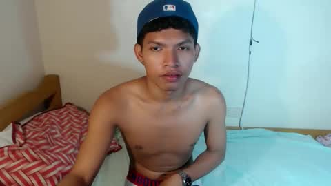 Snapshot of janlloyd04 chatting on November 18, 2025, 7:57 am janlloyd04 online show from November 18, 2025, 7:57 am