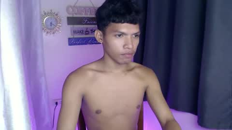 Snapshot of janlloyd04 chatting on November 20, 2025, 10:15 am janlloyd04 online show from November 20, 2025, 10:15 am