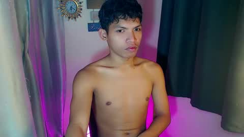 janlloyd04 online show from March 20, 2026, 6:07 am