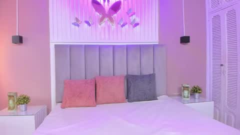 Janna online show from October 17, 2025, 11:35 am